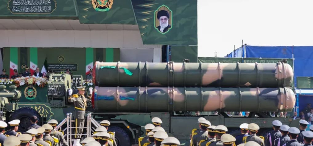 طهران تسعى لتعزيز قدراتها العسكرية وسط محادثات نووية متوترة 