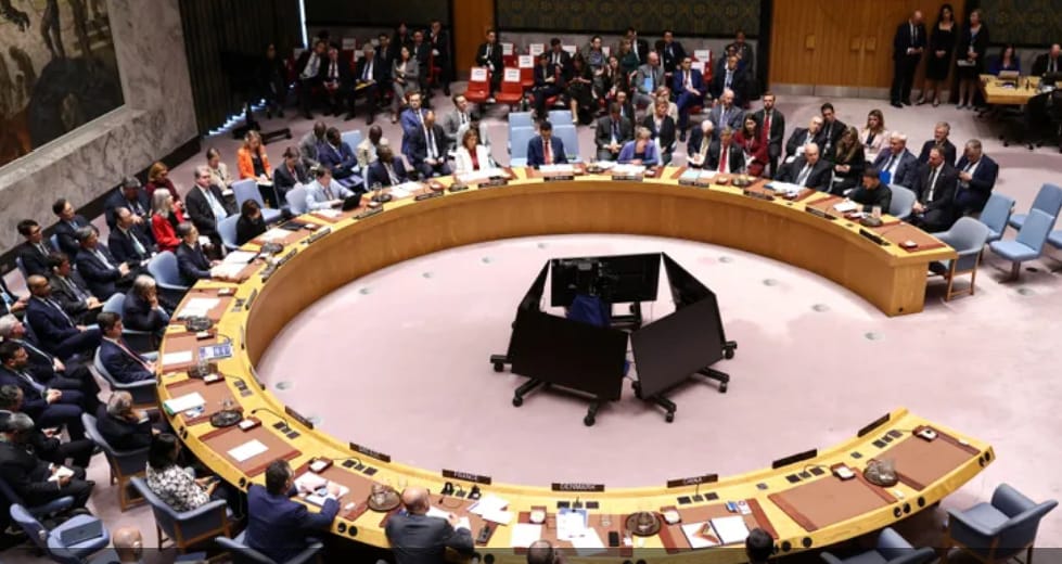 مجلس الأمن الدولي يصوت على مشروع قرار أميركي يؤيد خطة الرئيس دونالد ترامب للسلام في غزة.... 