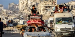 قصف متواصل على مدينة غزة شمال القطاعو الجيش يطوق المدينة بشكل تام