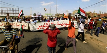 قتيل خلال تظاهرة احتجاج على الانقلاب العسكري في السودان