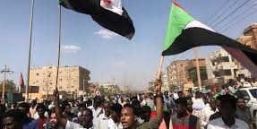 مظاهرات في السودان تطالب بحكم مدني كامل