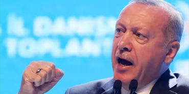 أردوغان يؤكد لرئيسة وزراء السويد ضرورة إنهاء دعم بلادها للتنظيمات الإرهابية ووقف تسليحها