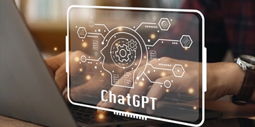 ChatGPT العربي يبدو كموظف أرشيف كسول.. فهل يرجع ذلك لطبيعة اللغة العربية أم عنصرية الشركات؟