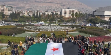 بريطانيا ترفع العقوبات عن  اجهزة المخابرات السوريه ... ووزارتى الدفاع والداخليه 