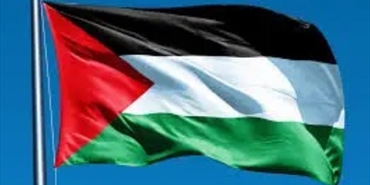 احتكار القرار داخل فتح لبنان... السفير دبور في مرمى الانتقادات