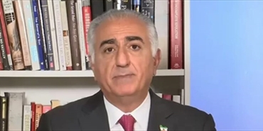 نجل شاه إيران يدعو قوات الأمن للانشقاق عن رجال الدين ؟؟
