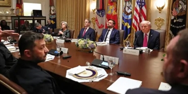 ترامب  يضغط علي زيلينسكي لقبول شروط روسيا من أجل إنهاء الحرب وكييف ترفض التخلي عن أي من أراضيها شرقاً....