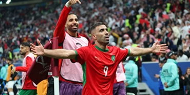 بعد الفوز بكاس العرب... لاعب منتخب المغرب حمد الله يعلن اعتزاله اللعب..