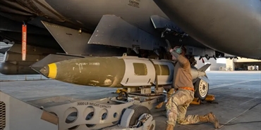 عين الصقر"  ... العملية الأمريكيه  الموسعه ضدد تنظيم داعش الإرهابي فى سوريا .