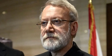  لاريجاني: إيران في خضم حرب ومحاولات لجرّ البلاد إلى حرب أهلية